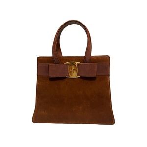 Authentic Salvatore Ferragamo Vara
Ribbon Handbag in Suede Brown